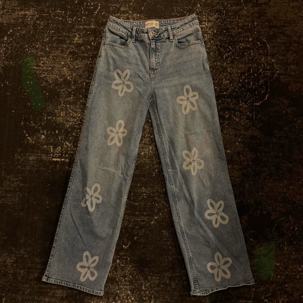 Abercrombie kids floral print jeans